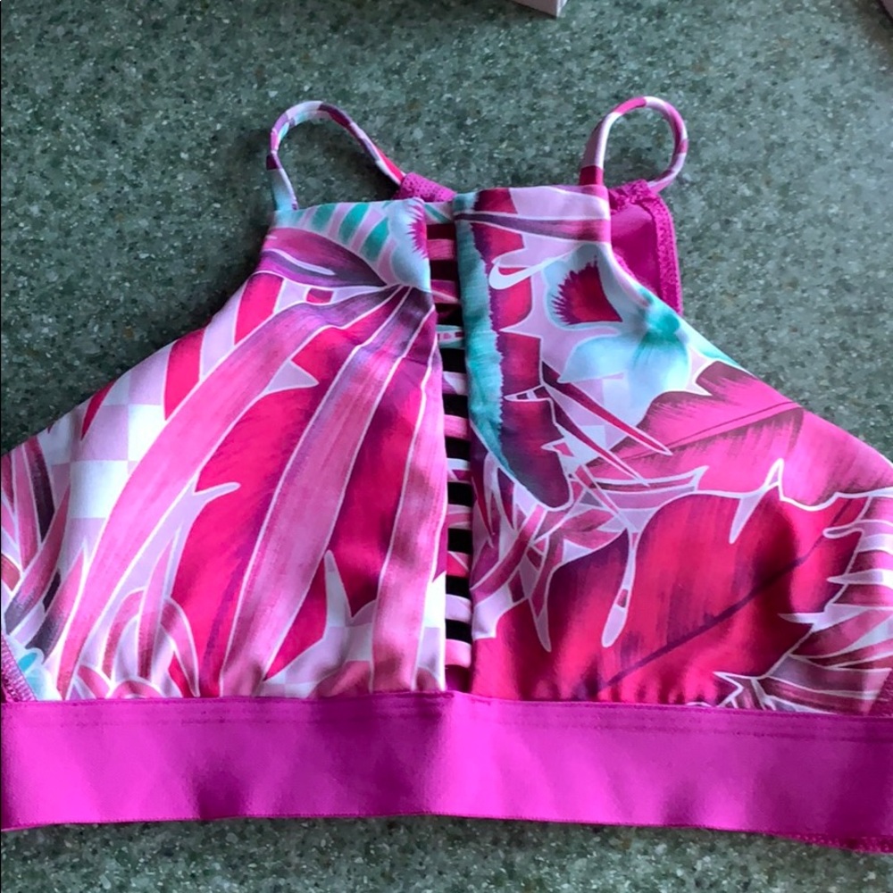 Nike High Neck tropical Sports Bra- Like New!